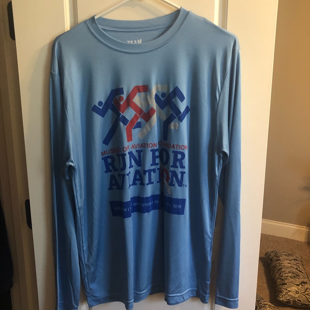 Long sleeve running shirt